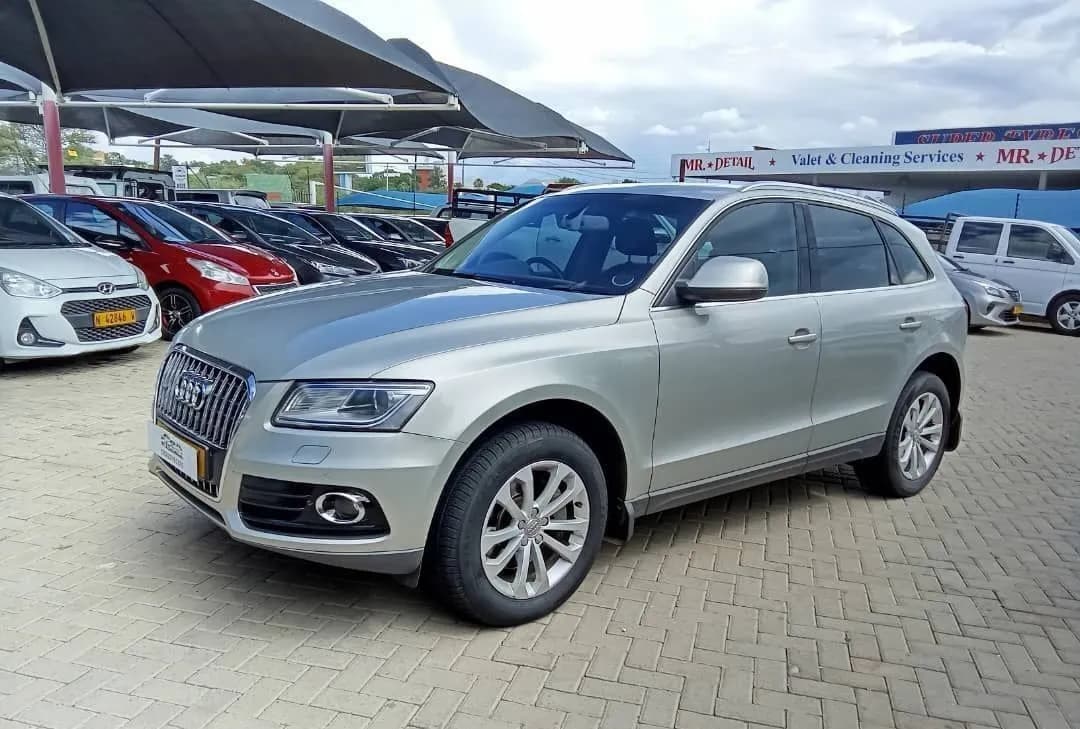 Audi Q5 3.0 200KW TFSI SE Quattro