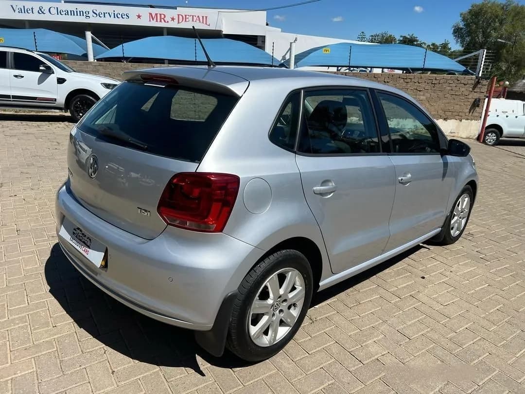 Volkswagen Polo 1.2TSI Highline
